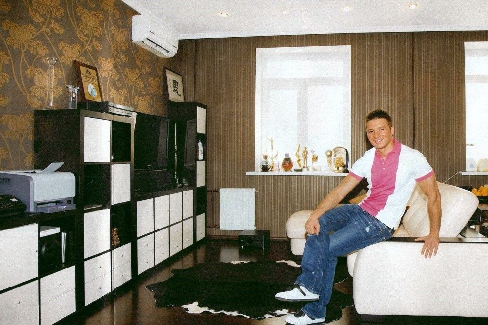 Эксклюзивный ремонт гостиной в квартире Сергея Лазарева – фото 290