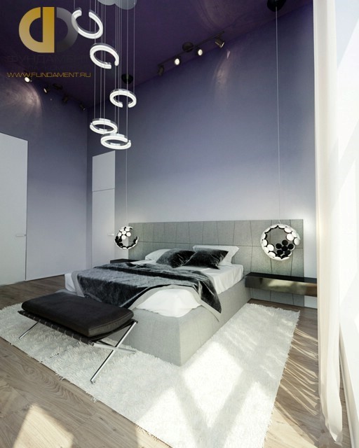 Спальня с фиолетовыми стенами 