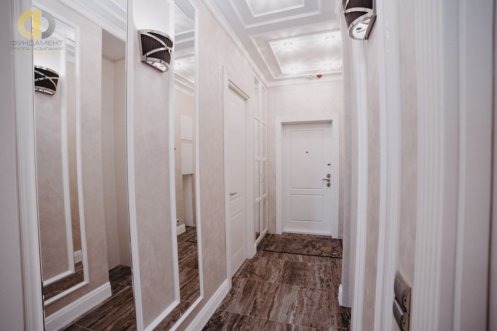Фото ремонта коридора в двухкомнатной квартире 44 кв.м в стиле современная классика – фото 116