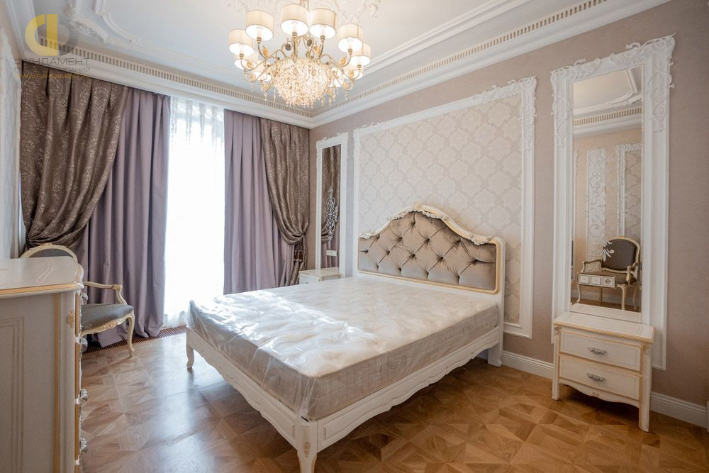 Фото спальни в стиле классическом-14. Фото интерьера