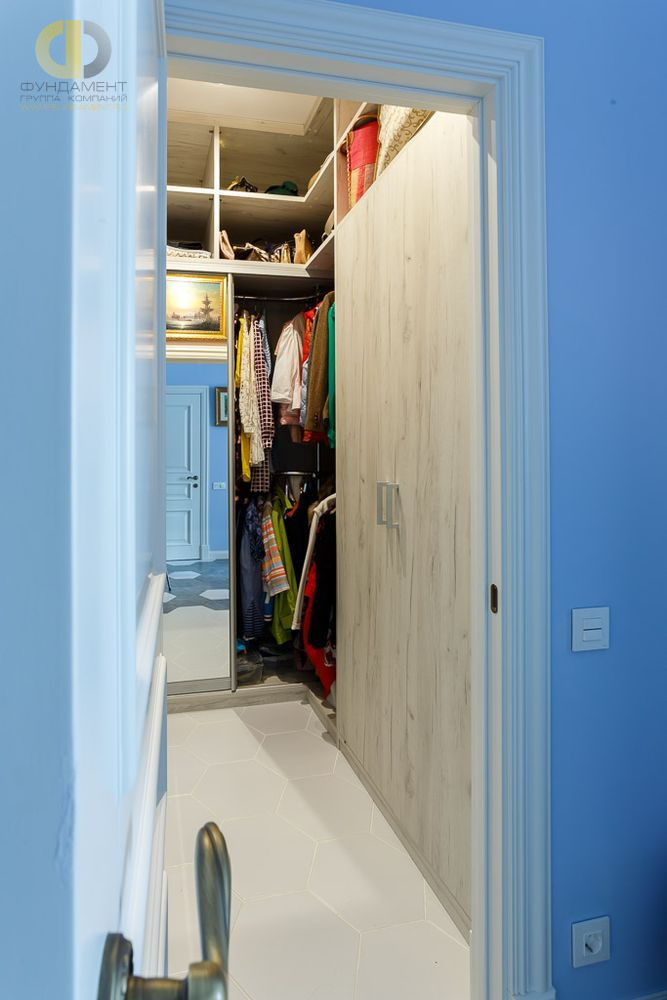 Фото ремонта гардероба в двухкомнатной квартире 46 кв. м