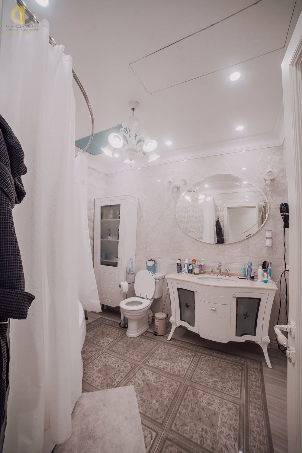 Фото ремонта ванной в 3-комнатной квартире в стиле американская классика