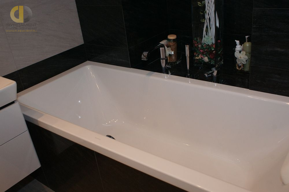 Современный ремонт ванной в двухкомнатной квартире в стиле минимализм – фото 244