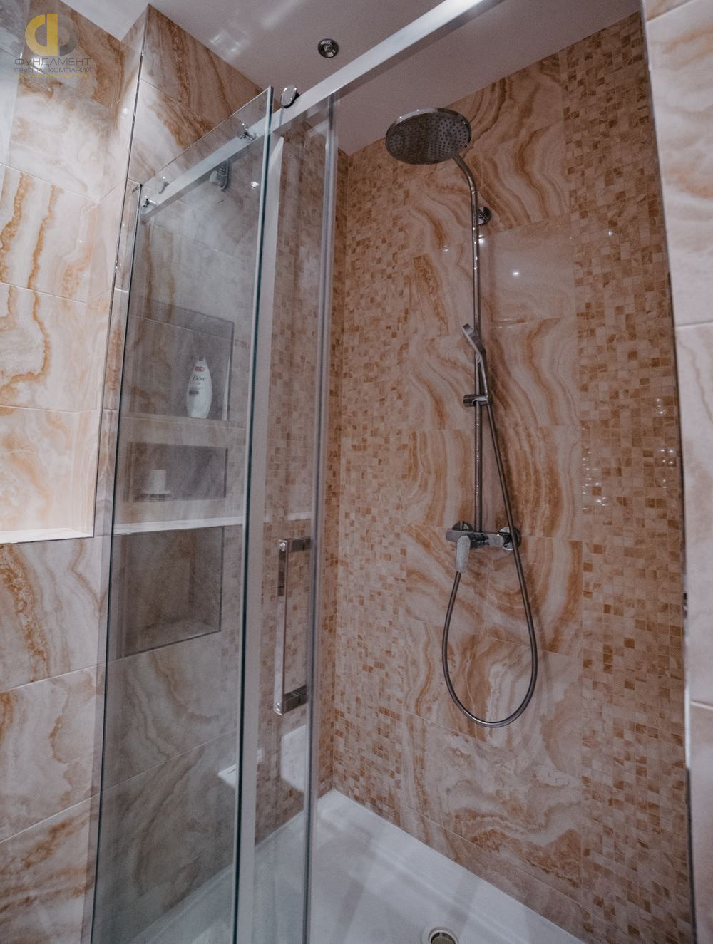 Фото ремонта ванной в двухкомнатной квартире 44 кв.м в стиле современная классика – фото 115