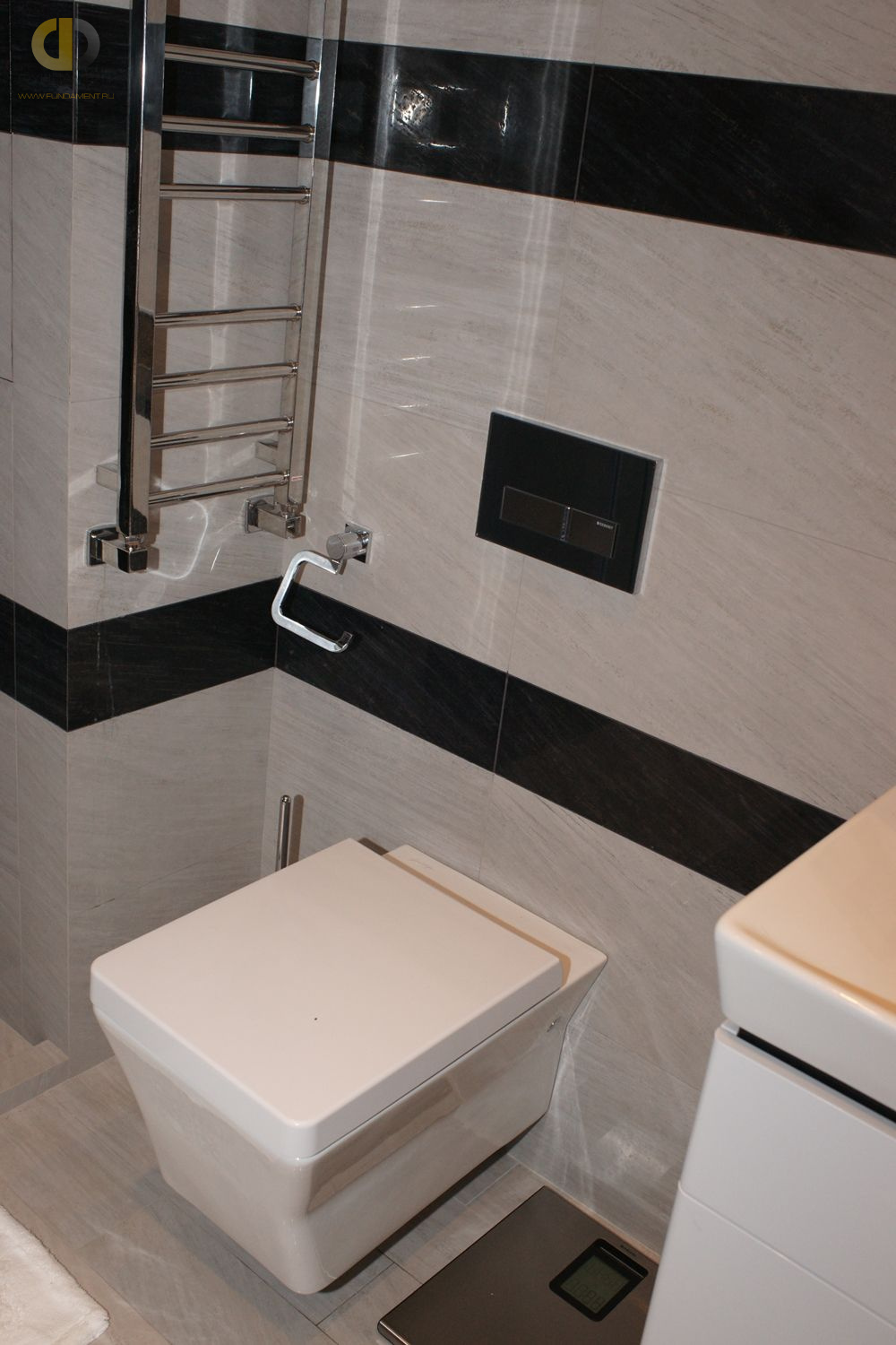 Современный ремонт ванной в двухкомнатной квартире в стиле минимализм – фото 243