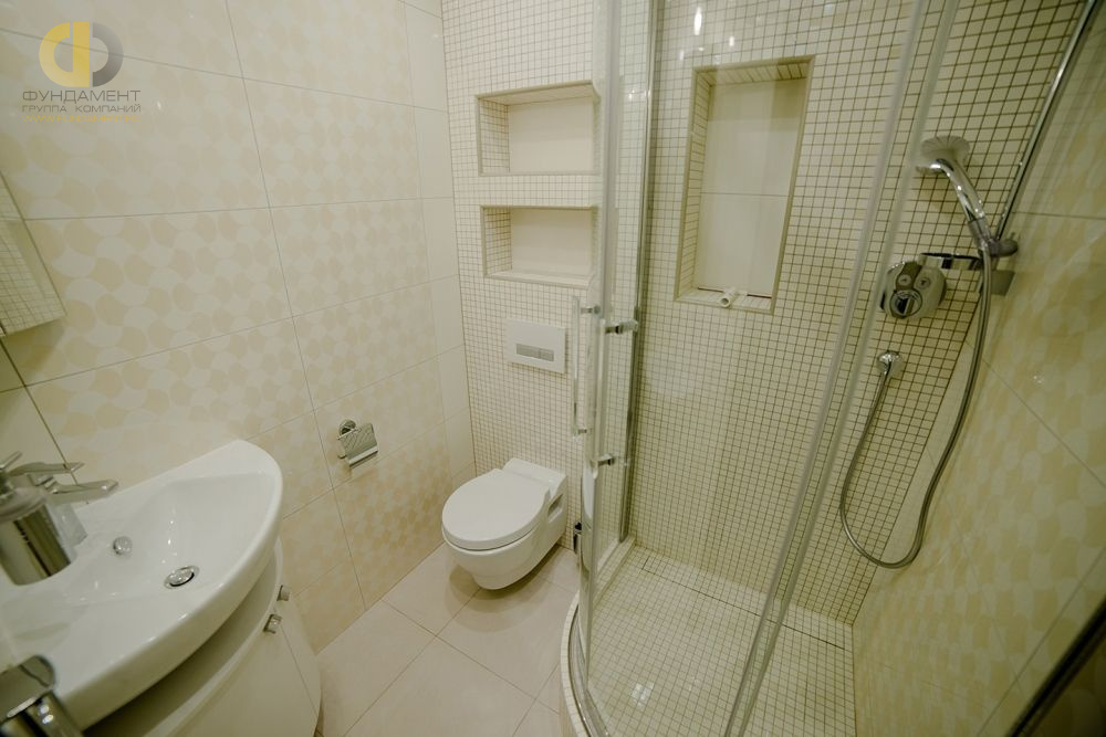 Фото ремонта ванной в четырёхкомнатной квартире 137 кв.м в современном стиле – фото 140