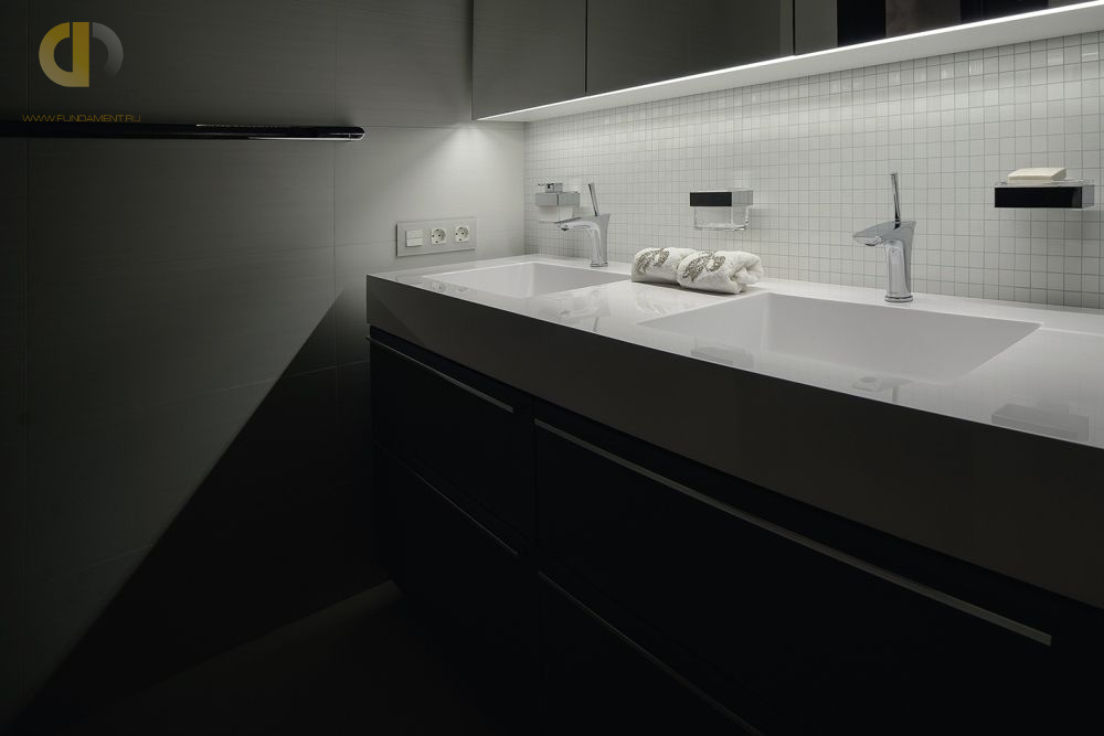 Ремонт ванной в четырёхкомнатной квартире 137 кв.м в современном стиле25