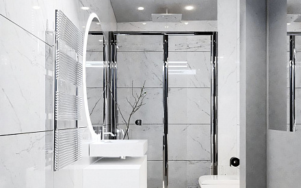 Дизайн интерьера ванной в трёхкомнатной квартире 152 кв. м в современном стиле 4