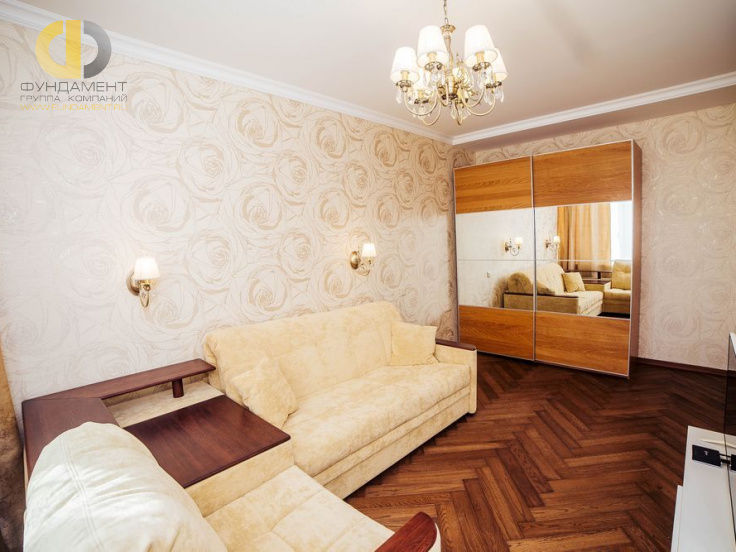 Фото ремонта спальни в трёхкомнатной квартире 86 кв.м в классическом стиле – фото 9