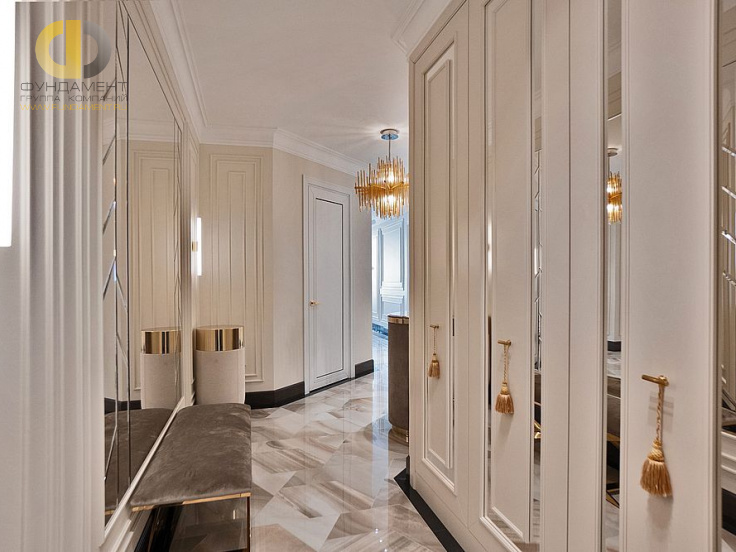 Фото ремонта коридора в трёхкомнатной квартире 133 кв. м в стиле ар-деко  – фото 7